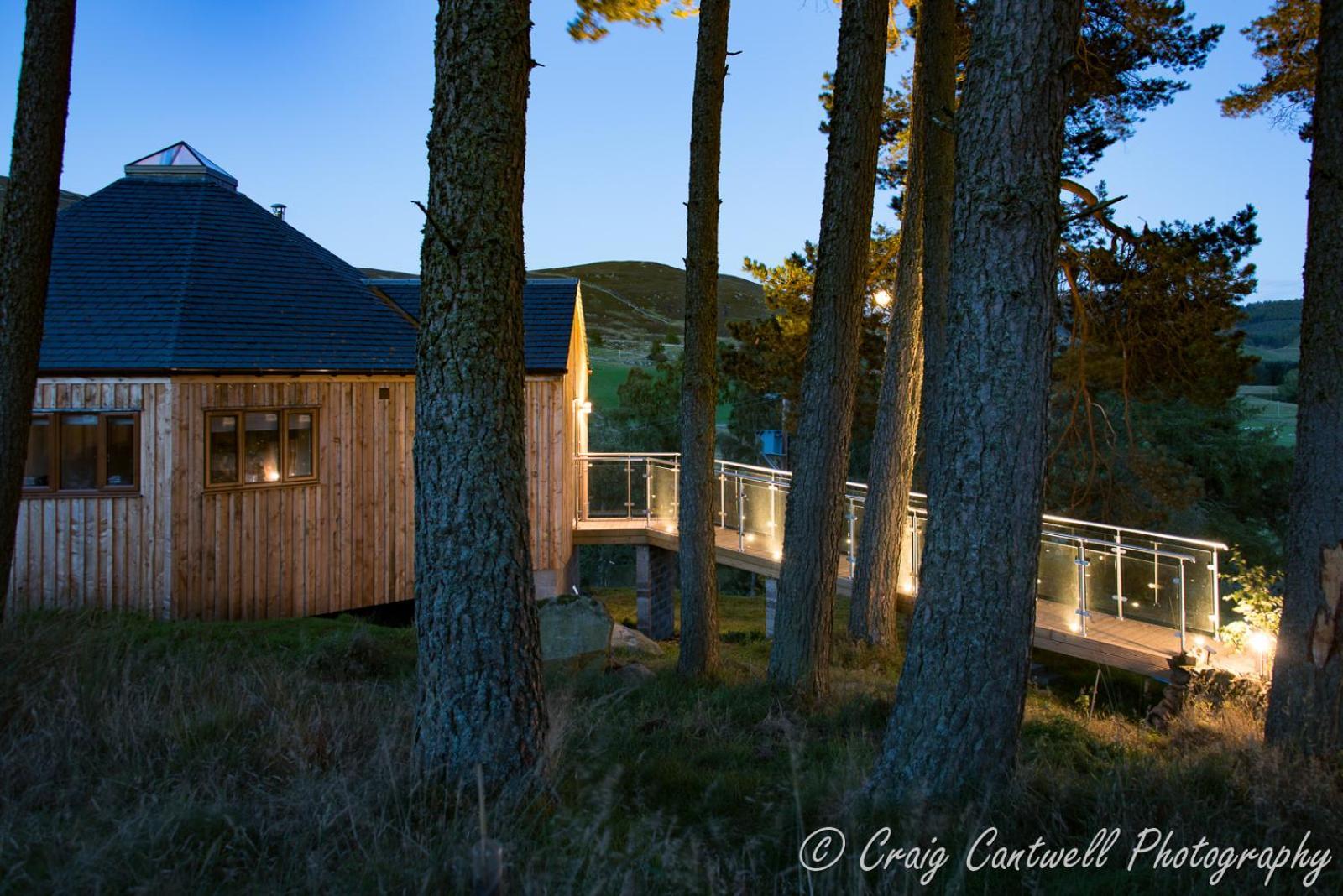 Dalnoid Cottages & Treehouses Nr Glenshee Exterior foto